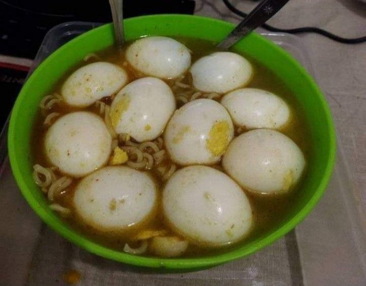 umi rosdiah tweet media