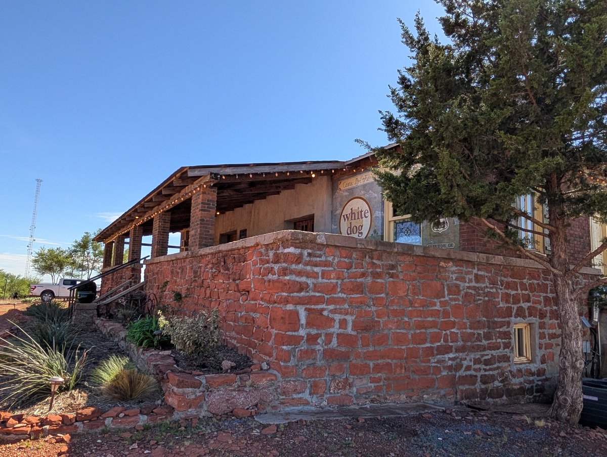 Be_U_Nique00's tweet image. Dinner at White Dog Hill for my sweetie's birthday. Cheers! 
#dinner
#datenight
#SaturdayMood
#Birthday