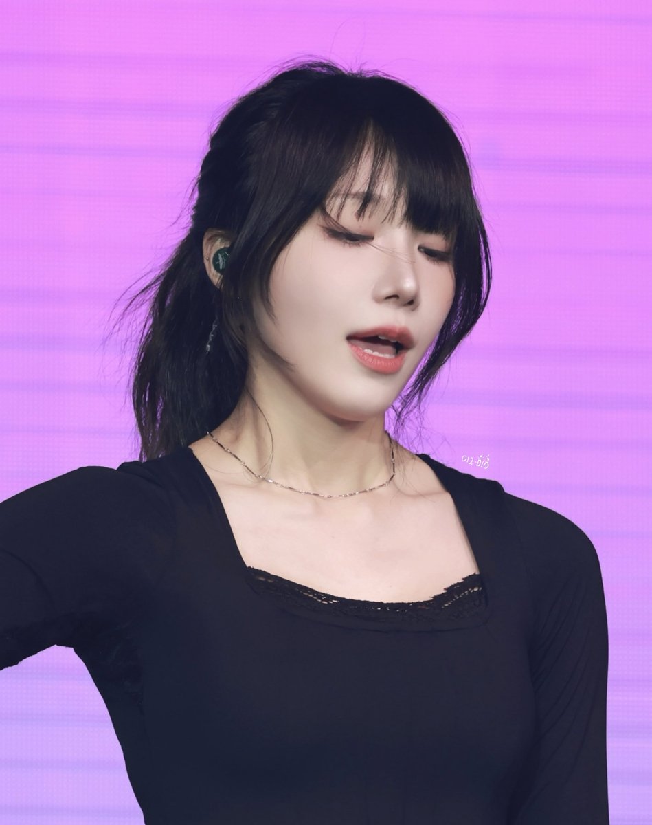 Forever__Eunji's tweet image. 260404 The Origin : Apink 싱가포르 🇸🇬

@Apinkjej 

🐶🫶🏻🐼

#Apink #에이핑크 #정은지 #은지 #郑恩地