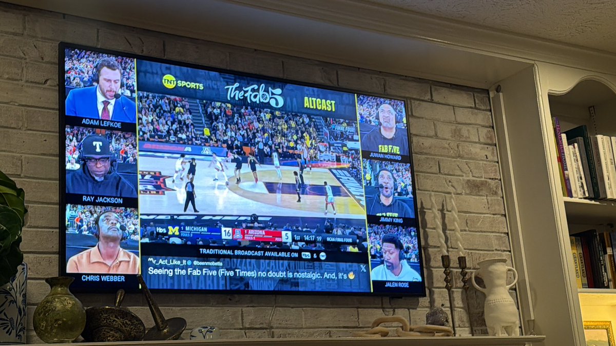 willhaskett's tweet photo. The Fab 5 AltCast is really good. True additive sports broadcasting.
You’ve obviously got a few with serious broadcasting chops, but they are sharing the mic, I love that everybody has an iso cam.
And Adam Lefkoe is nailing his role. Quick hitter, get a react, lay out. https://t.co/A2l6d7YnRk
