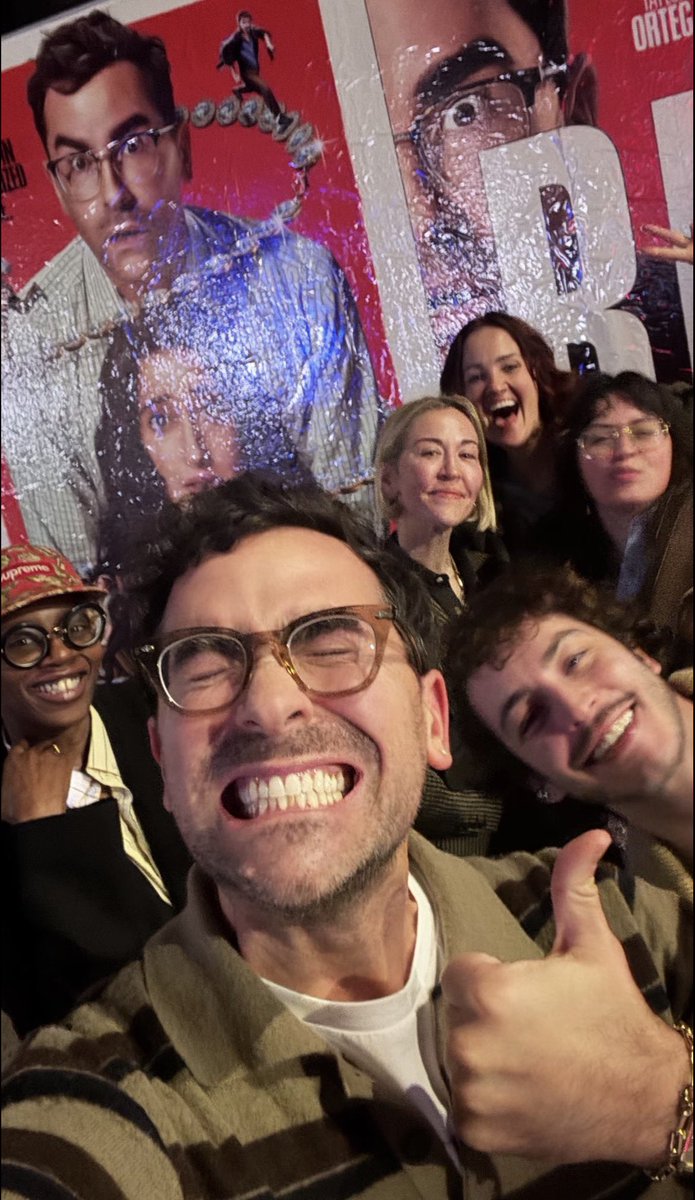 danlevyonly's tweet image. Hey fam! 🎬 Just wrapped an insane day on set and I need your thoughts, what’s your ultimate movie snack🍿 Popcorn, 🍫 Chocolate, or 🥤 Soda? Vote below! Can’t wait to see what you pick. 👀 #MovieNight #FanPoll”