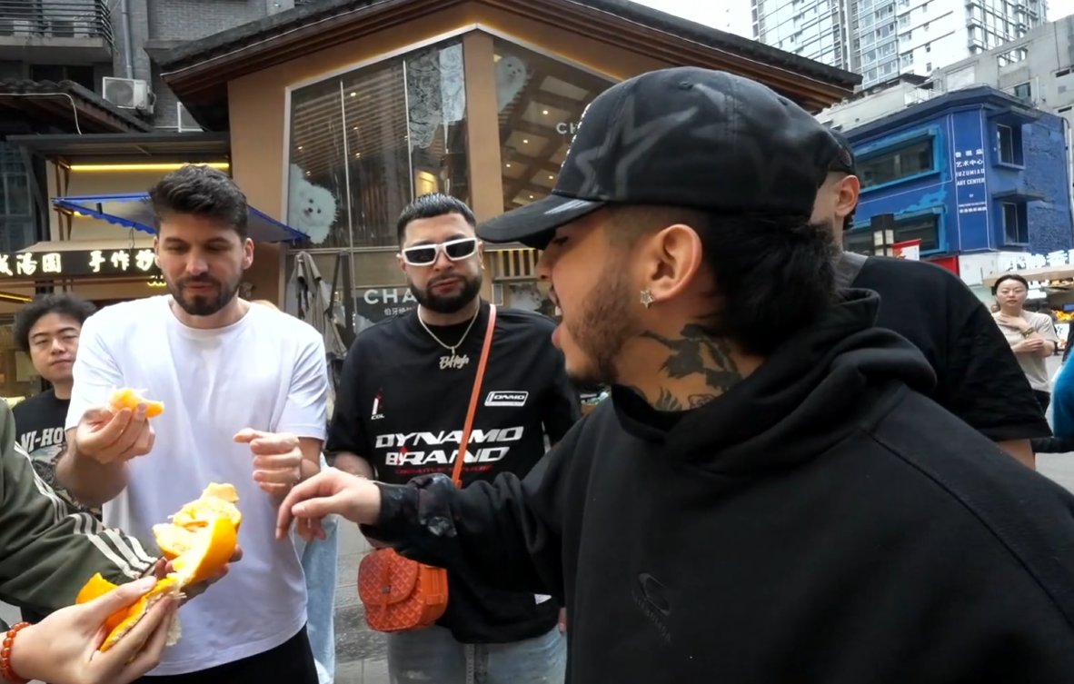 geezydee tweet media