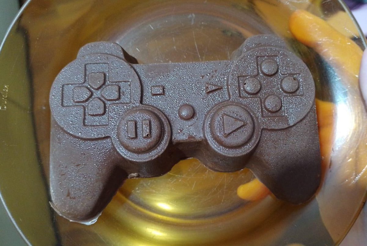 Silly Kitty 🌸 VNEW tweet media