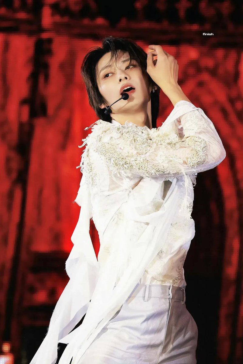 junchan archive tweet media