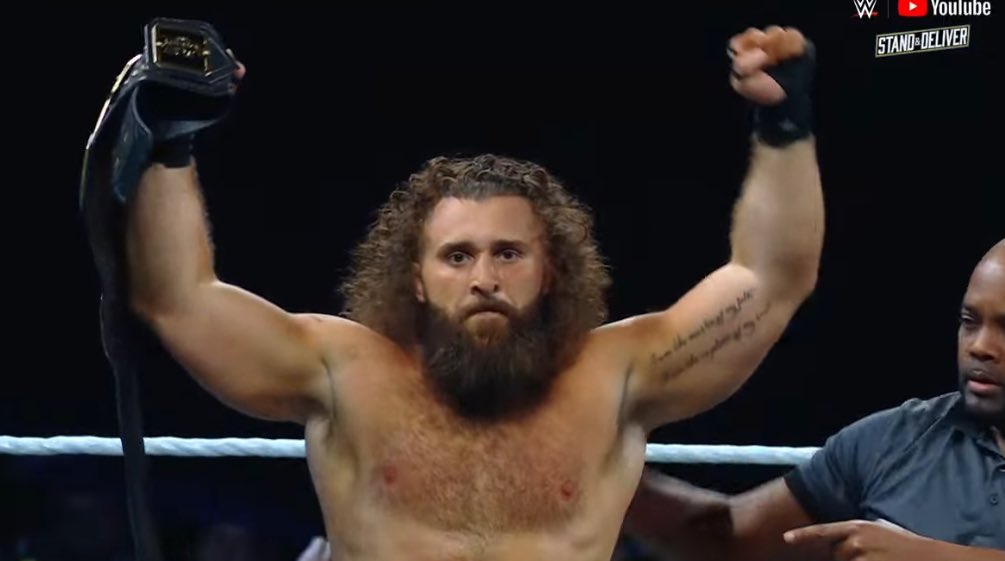 Roman Reigns SZN 💥 tweet media