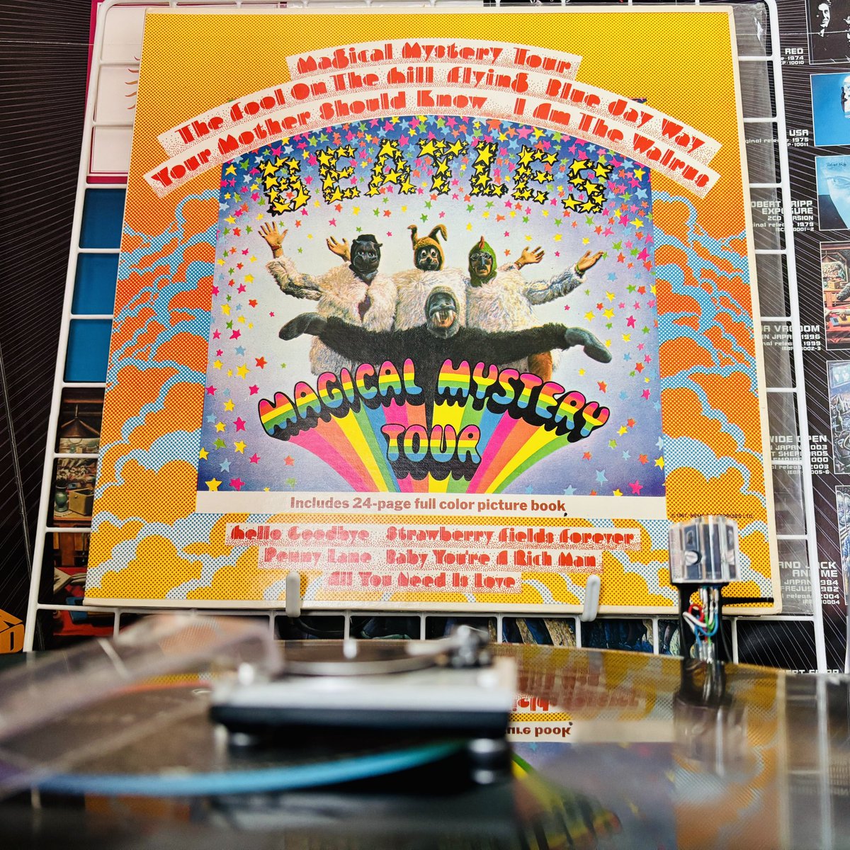 shojiro_yokoi's tweet image. おはよっこい！

#thebeatles 
#magicalmysterytour 
#vinyl