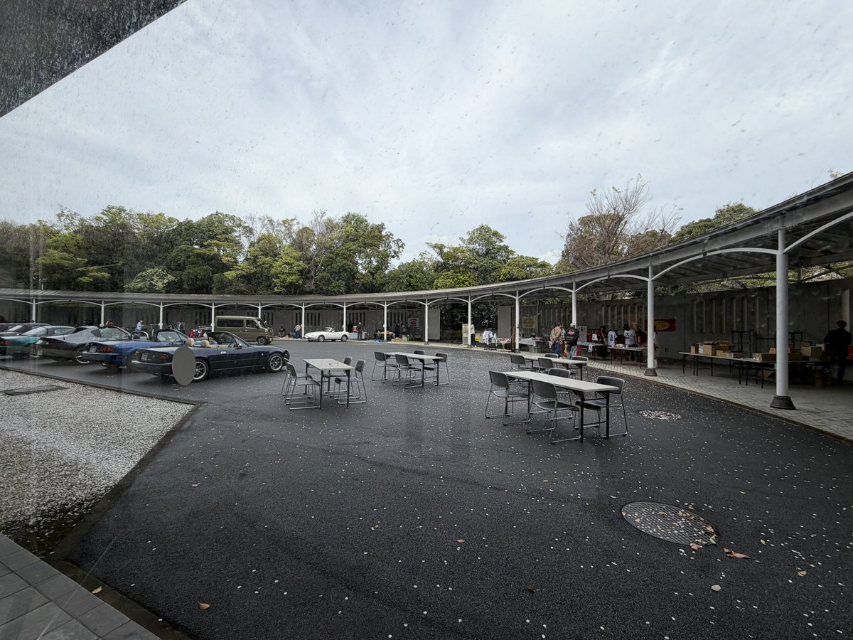 としぼー🍟 tweet media