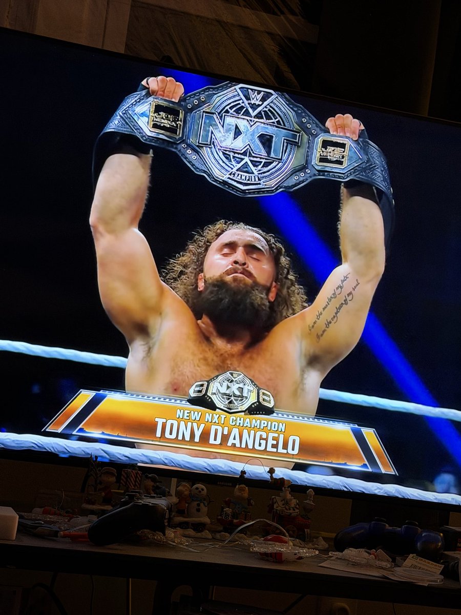 Carl Hayes☝️ tweet media