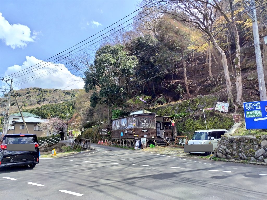 トーヴ tweet media