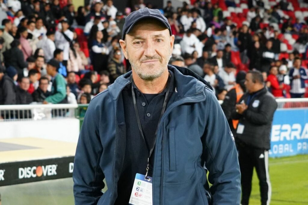 Arrodíllense y pídanle perdón al que no Duró mucho.