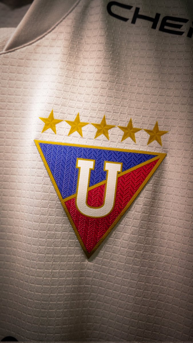 Maximus Albo Meridio tweet media