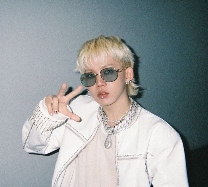 neshfics tweet media