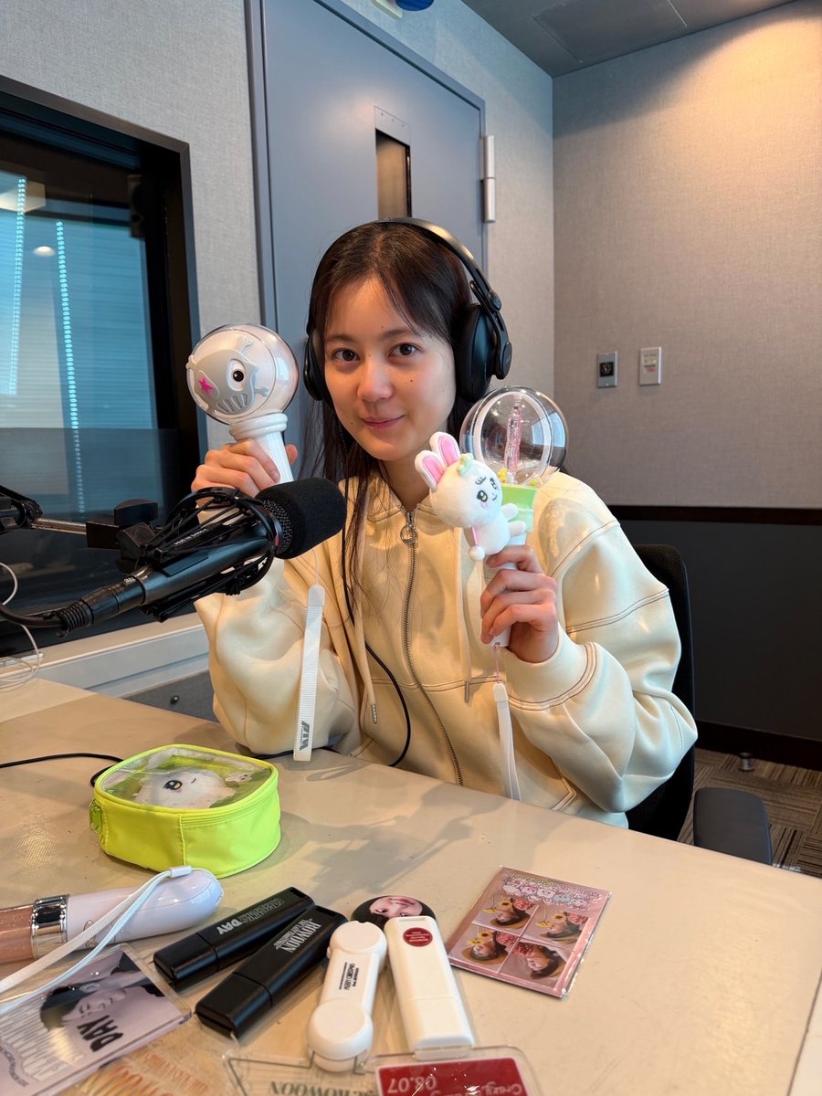 kleinewunder813's tweet image. ADEKA KLEINE WUNDER
🎙#生田絵梨花

【Awesome Share】
4月の募集テーマは…
『 Awesome Live goods 』

📣ちびぬい
📣福山雅治さんの年末ライブで
配布されたマヨネーズ
📣スマホケース
📣スマホショルダー

お送り先はこちら📩
j-wave.co.jp/original/klein…

@ikuta_staff
#jwave #WUNDER813