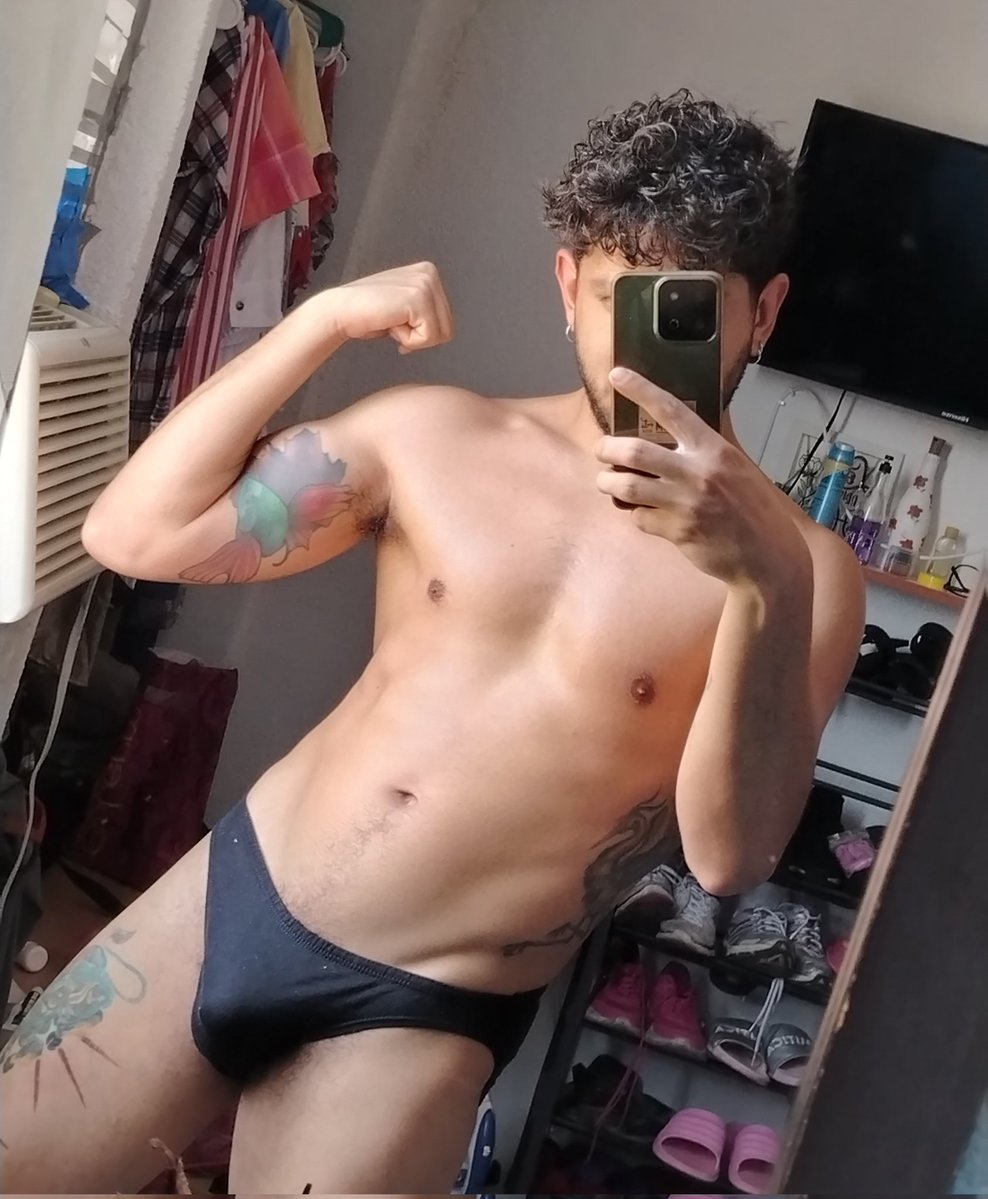 𝚎𝚍 𝚍𝚎𝚖𝚞𝚜 🍉 tweet media