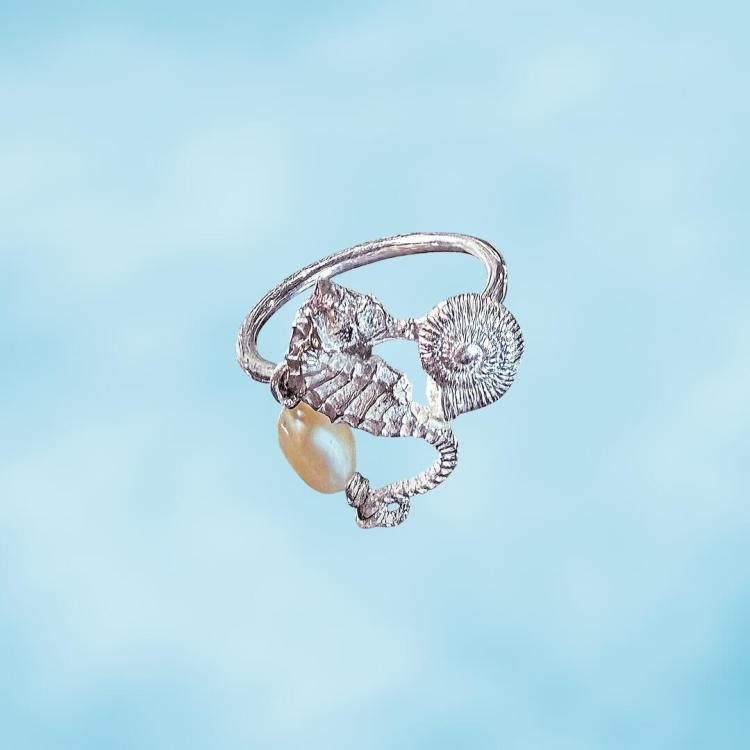 RivieraBuzz tweet media