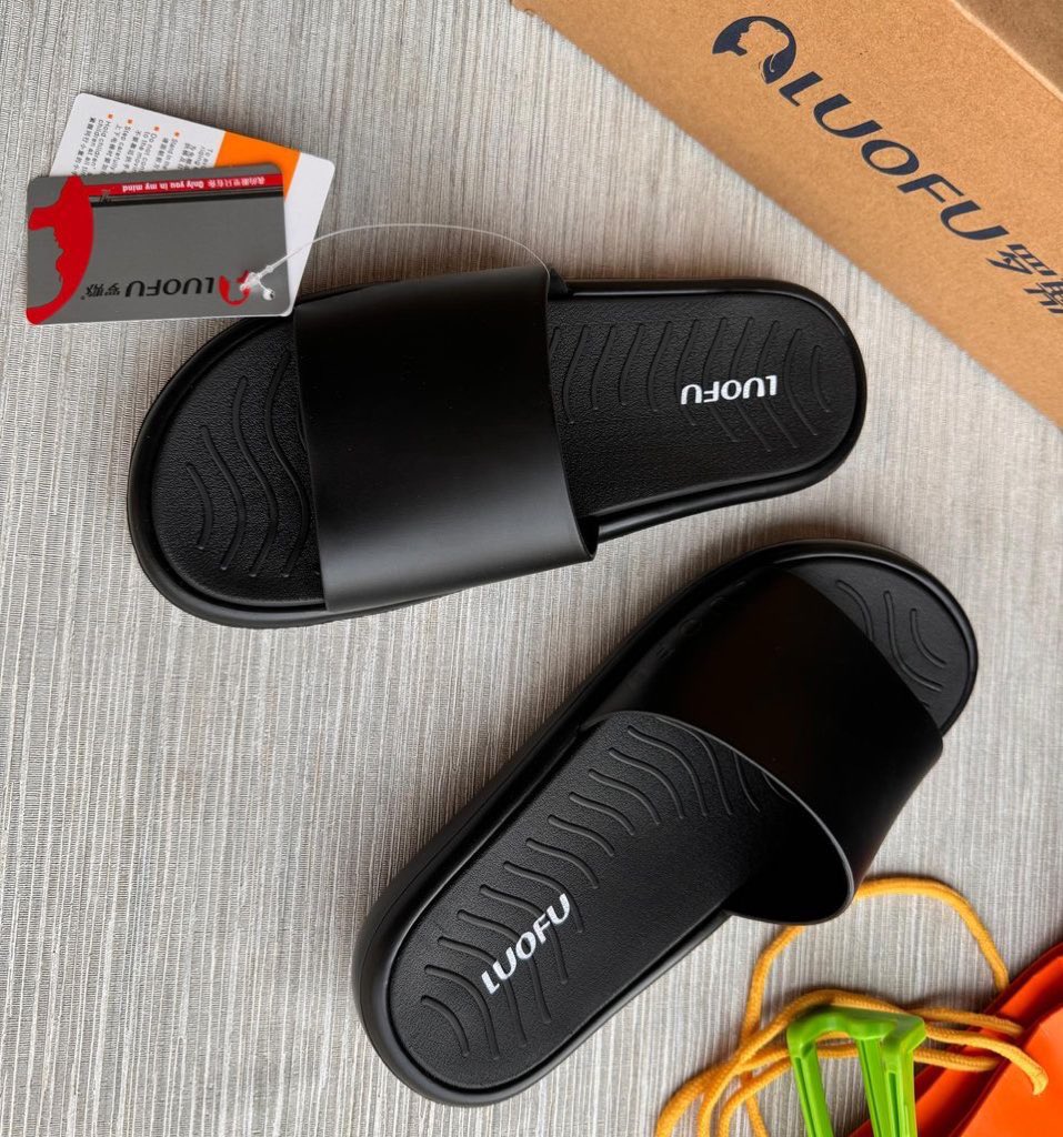 Dinero Crocs 🚚 tweet media