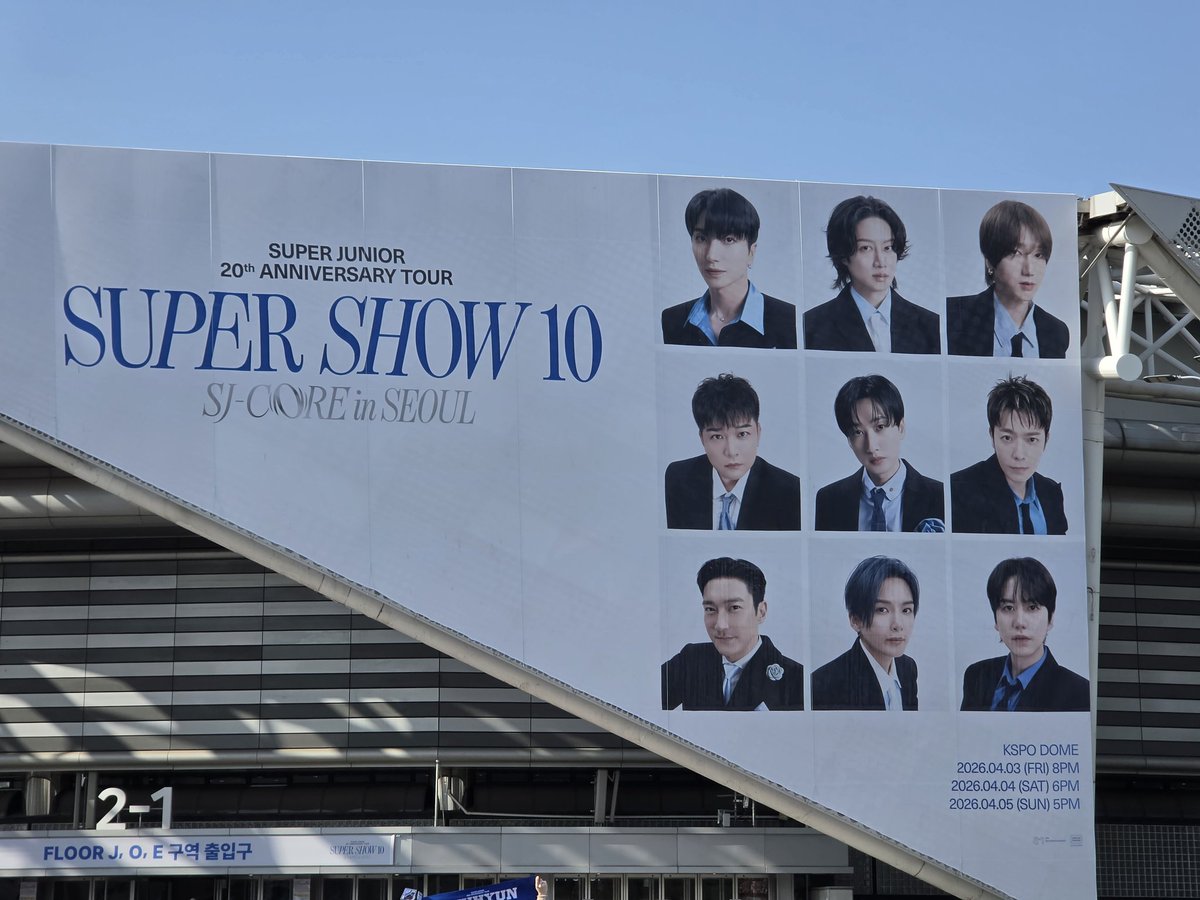 Teuk071's tweet photo. 💙 https://t.co/m8rrwpRYMV