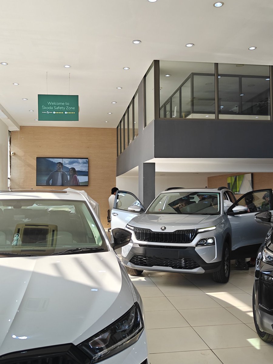 Vedant G. tweet media