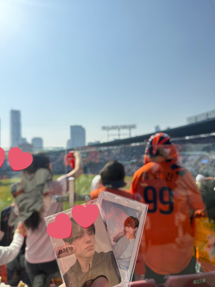 파덕찌 tweet media