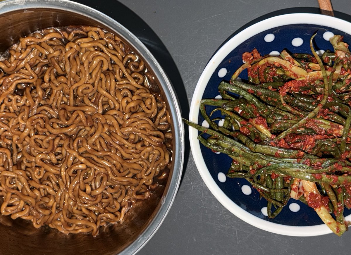 쉬발점 tweet media