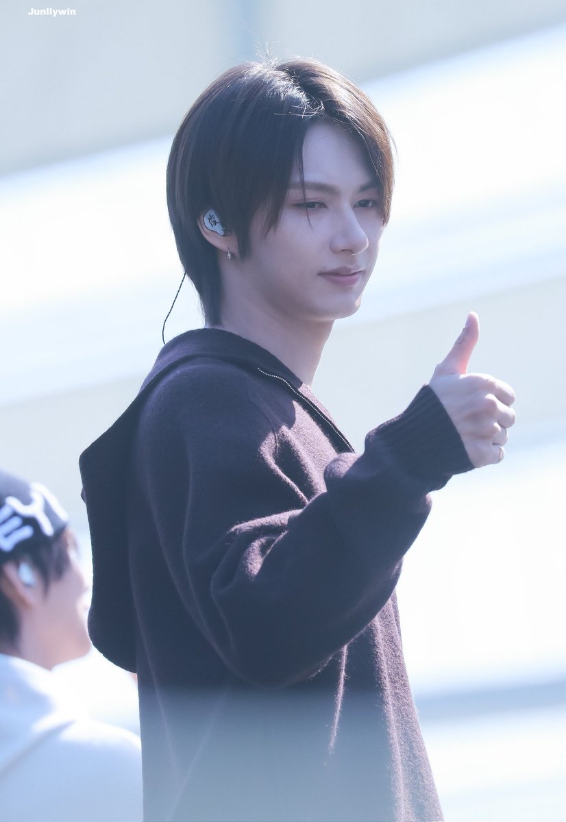 Junllywin🍉 tweet media