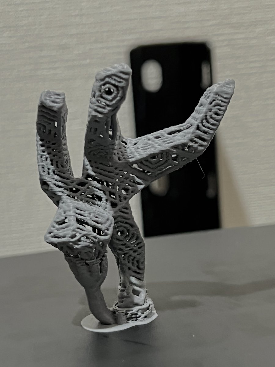 こいけ tweet media