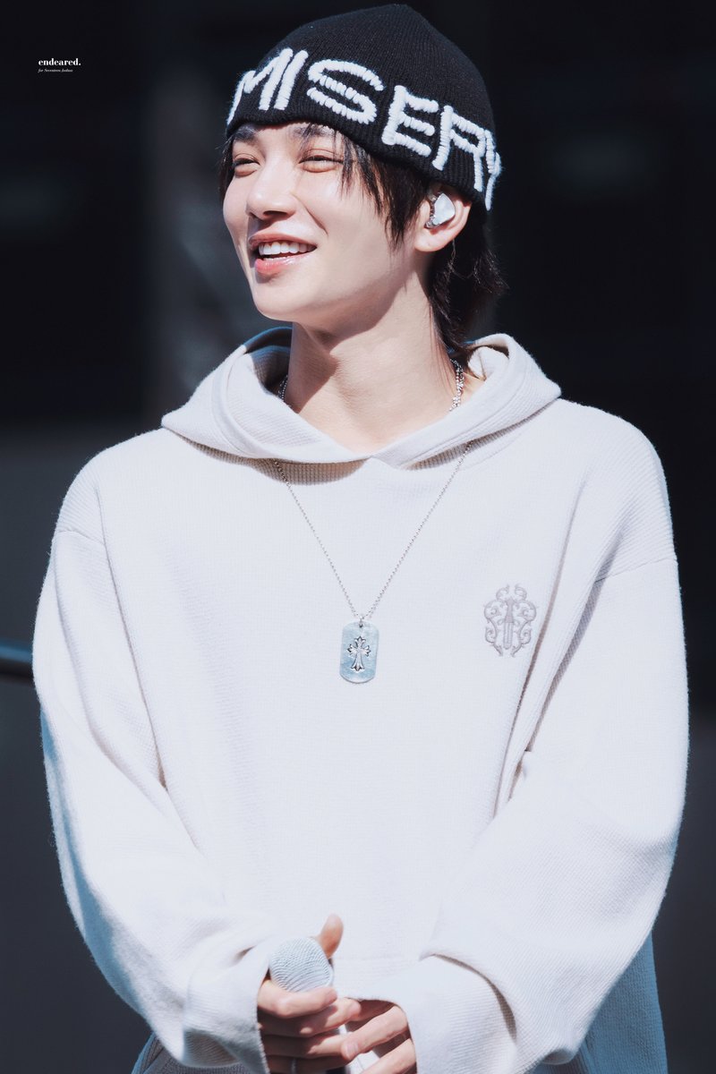 𝐞𝐧𝐝𝐞𝐚𝐫𝐞𝐝. tweet media