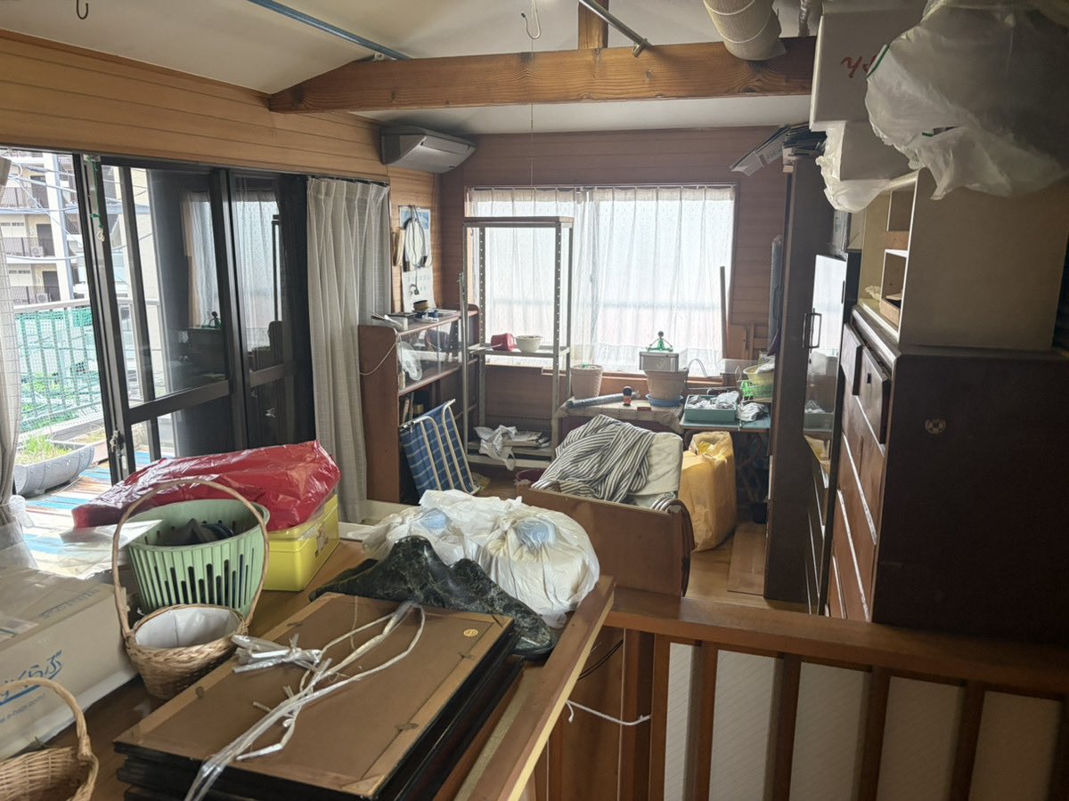 転居に伴なう不用品処分、その２です。 不用品回収ZERO