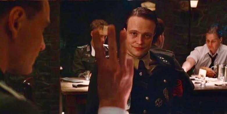 The Gal Who Sold The World tweet media