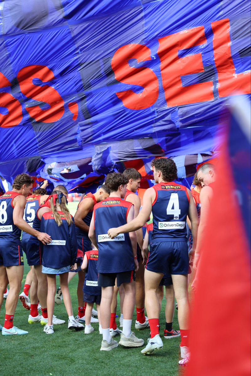 Sandi Sieger tweet media