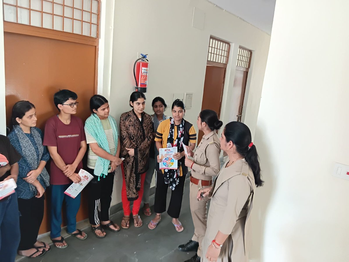 Amroha Police tweet media