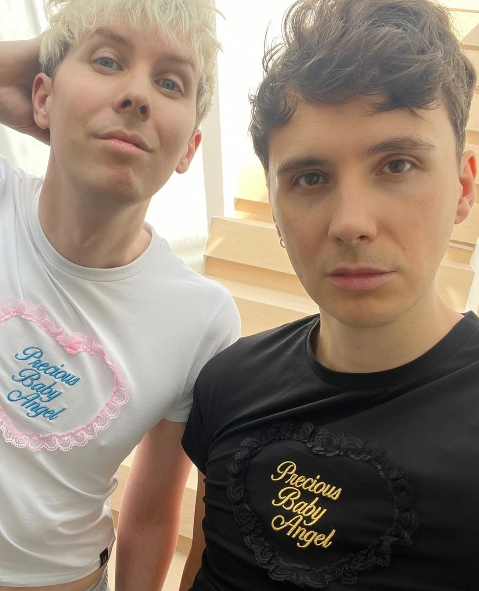 ai_monogatari's tweet photo. He looks great but let's put some respect on Phil Lester's name as well (ignore the other curly-haired twink in the last pic) https://t.co/Rm77nMFfii