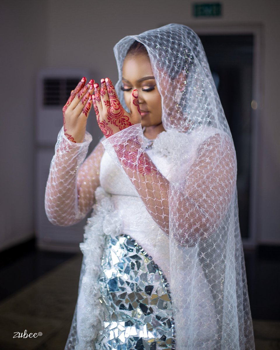 ℤ𝕦𝕓𝕒𝕪𝕣_𝕁𝕟𝕣📸 tweet media