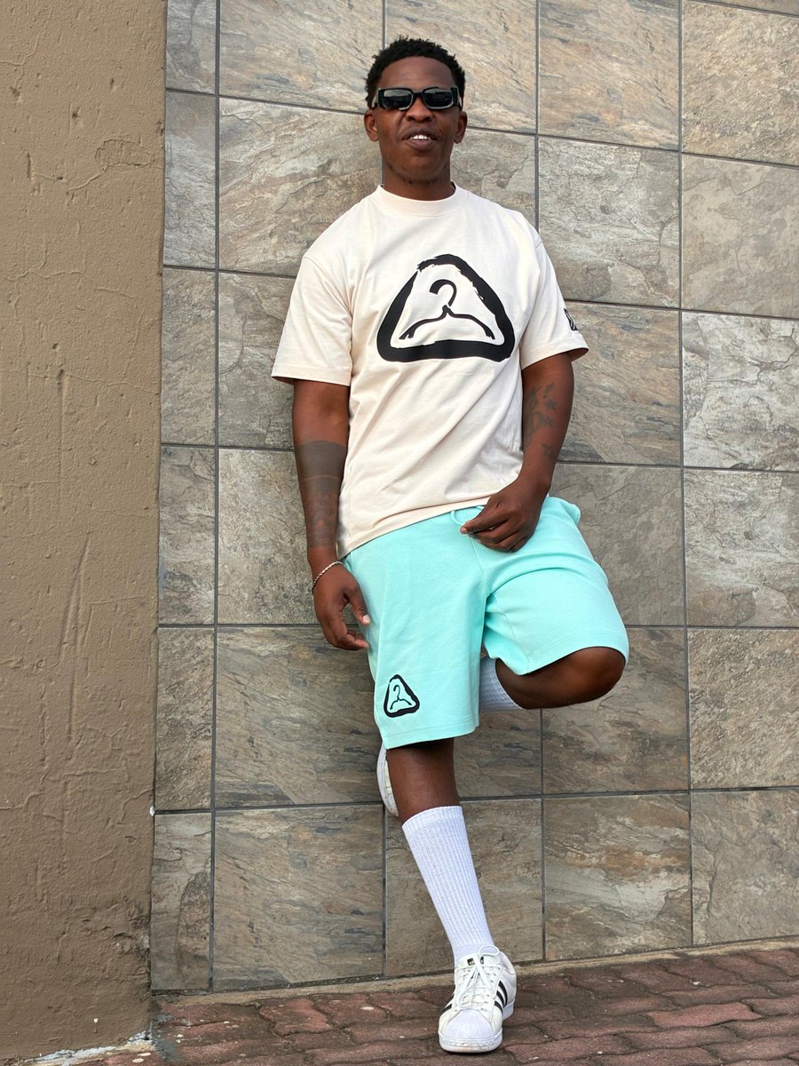 PaceB_SA's tweet image. We taking off this April🚀🔥 w/ @WonderboiOffial x @PaceB x FlowKiii 🔥🔥🚀

#Upcomingrelease #HipHop #LIAMMProductions #SWT #WonderboiOfficial #PaceB #FlowKiii