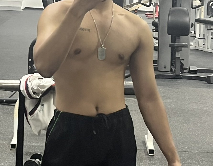 ครับ tweet media