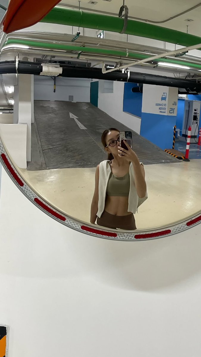 นฟ☕ ft.🎹🐱 tweet media