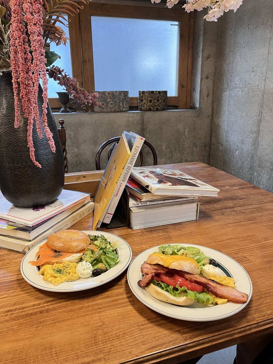 nonnon_spn's tweet photo. 今日はべーぐる🥯☕️ https://t.co/TMDGsPpwjm