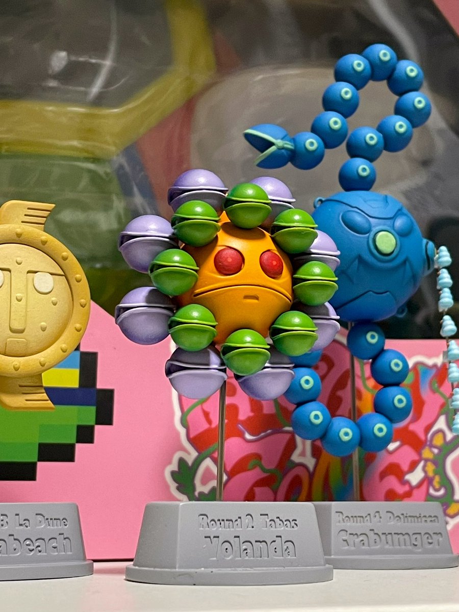 とむそん tweet media