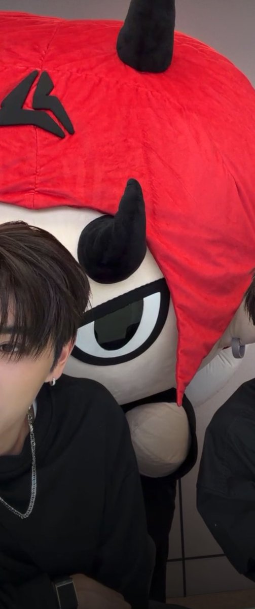 yennz 🌥️ tweet media