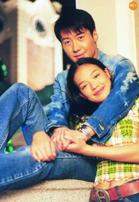 他们真的好般配啊

x.com/feinian__vpn/s…