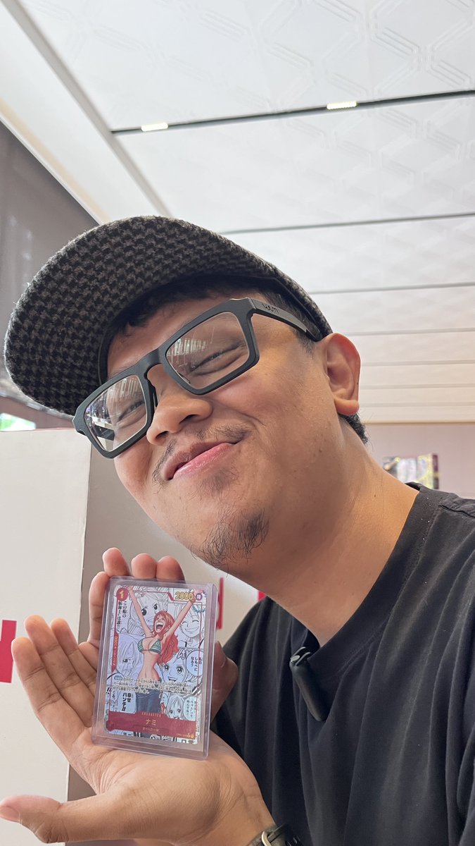 アリヤ • tweet media