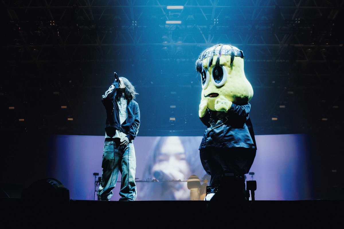 POP YOURS tweet media