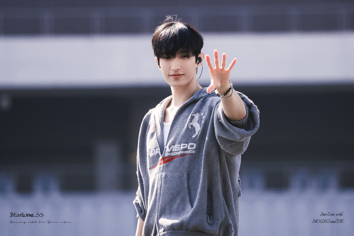 StarLine_SS tweet media