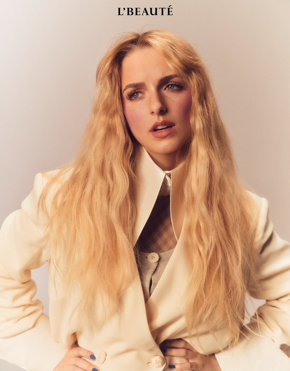 𝜗𝜚 tweet media