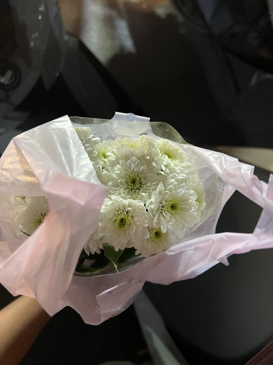 kay24d's tweet photo. ให้เก https://t.co/TbASZMeqFs