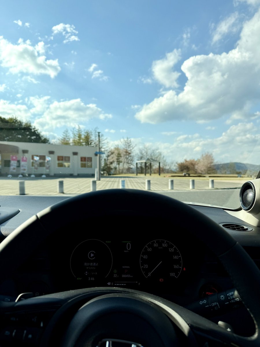 ケンタロ tweet media