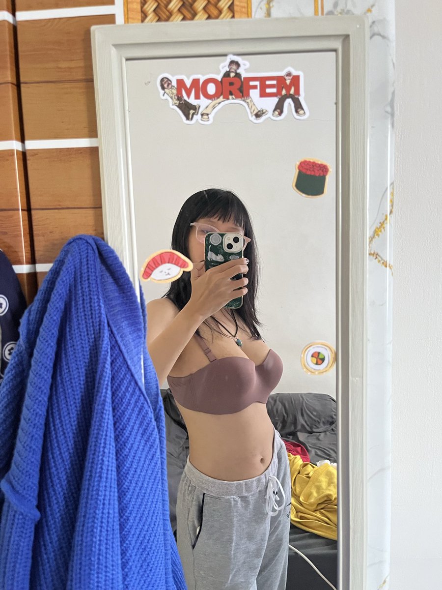 lord of the jinx 🍉 tweet media