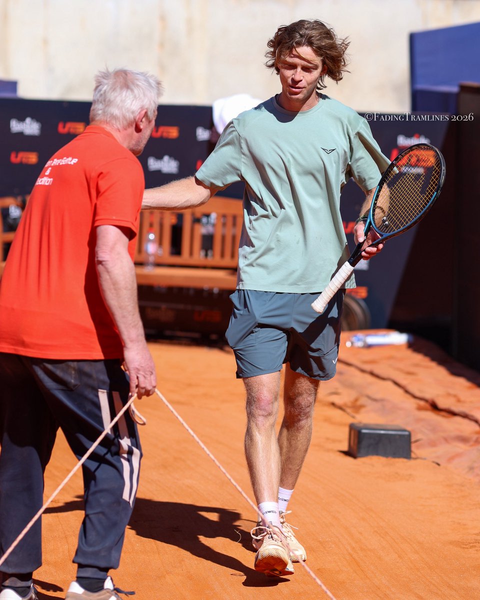 Claire 🦋 tweet media