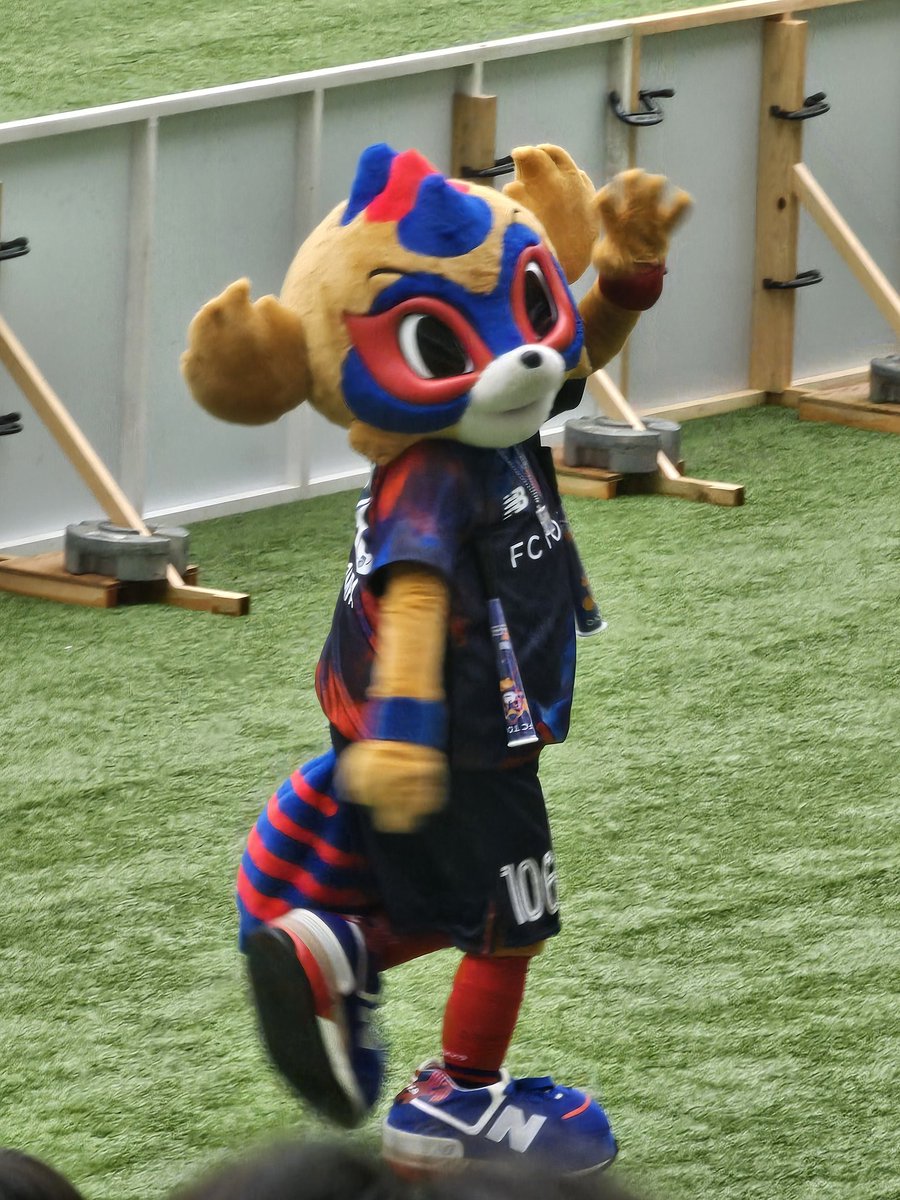 FJまりこ⚽✈️🧳3月🏴󠁧󠁢󠁳󠁣󠁴󠁿🏴󠁧󠁢󠁥󠁮󠁧󠁿6月🇺🇸 tweet media