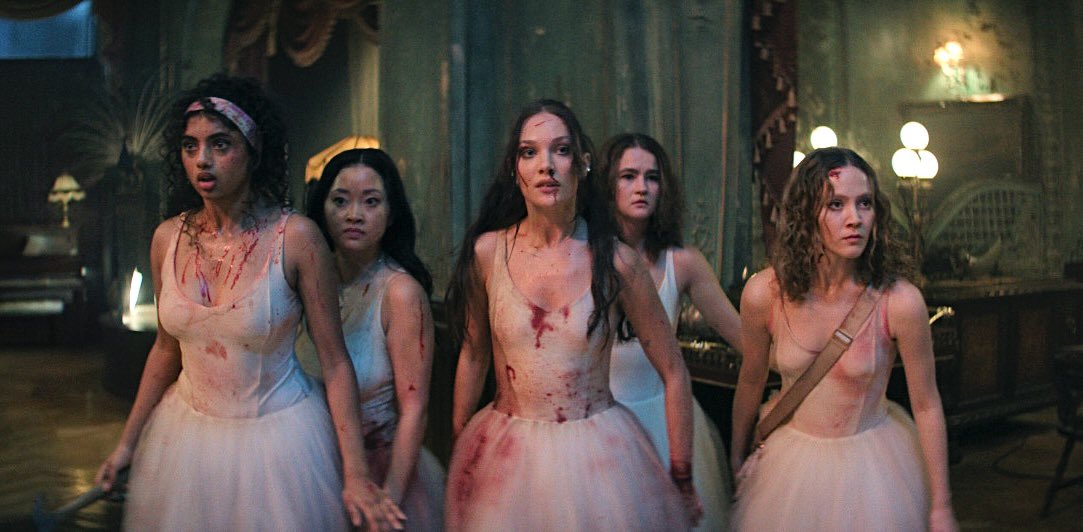 ♱⃓ L tweet media